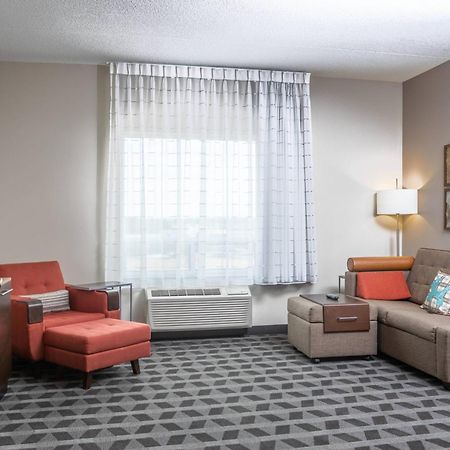Towneplace Suites By Marriott Petawawa Esterno foto