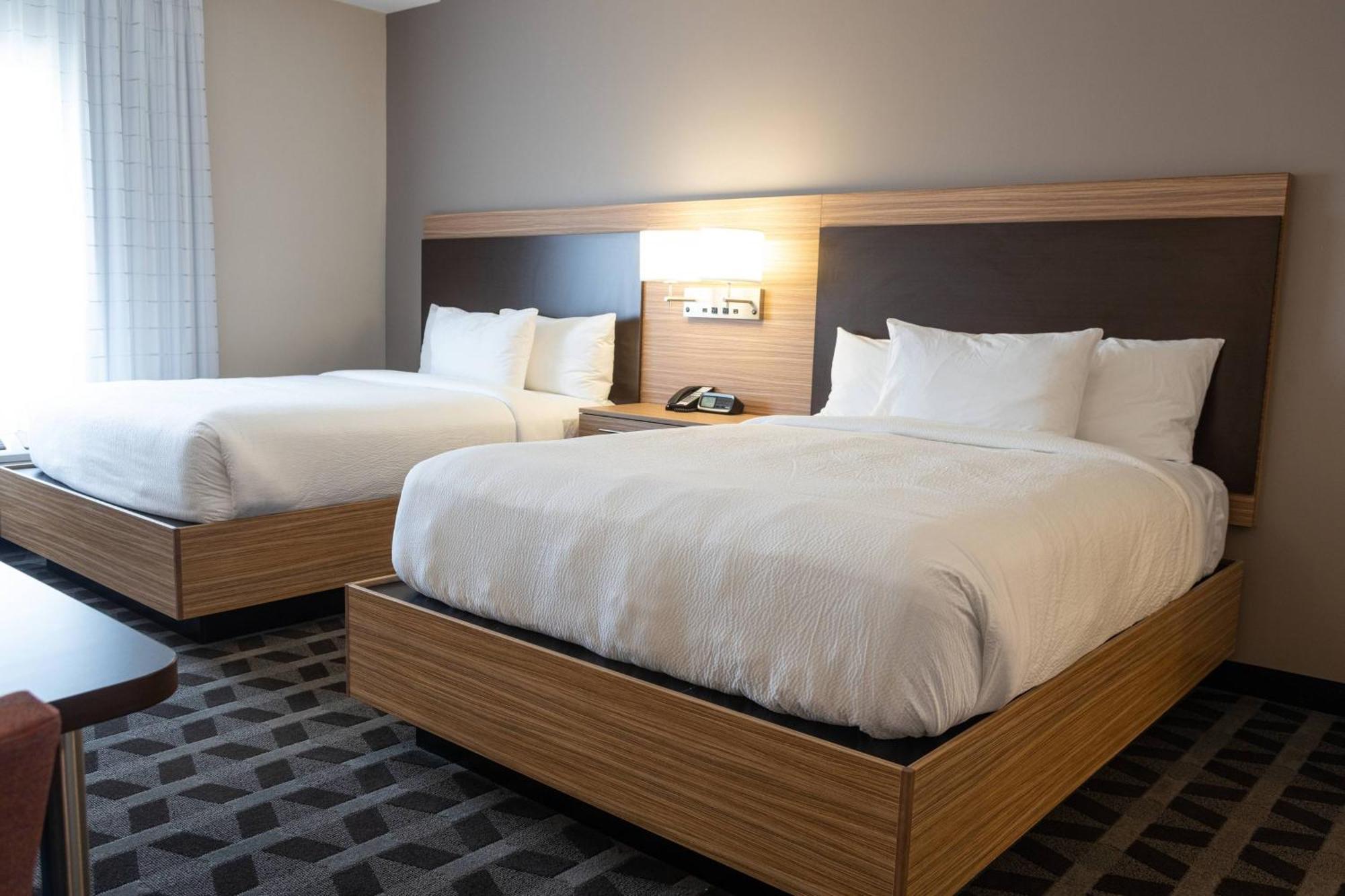 Towneplace Suites By Marriott Petawawa Esterno foto